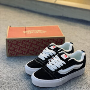 Vans Knu Skool