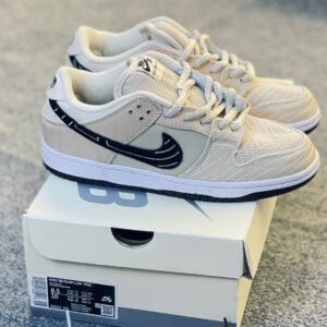 Nike SB Dunk Albino